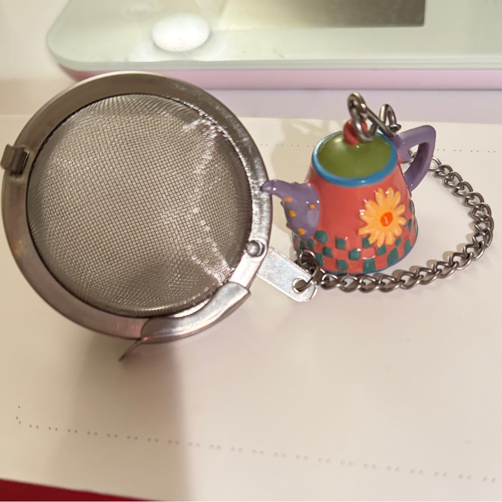New Teapot stainless steel Tea mesh  ball infuser